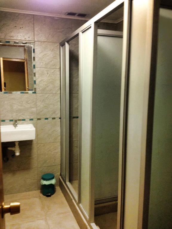 Backpacker'S Hostel Икике Экстерьер фото